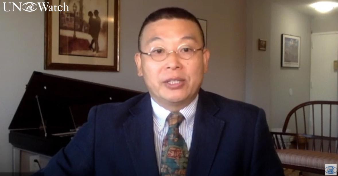 Jianli Yang interviene alla conferenza stampa di UN Watch